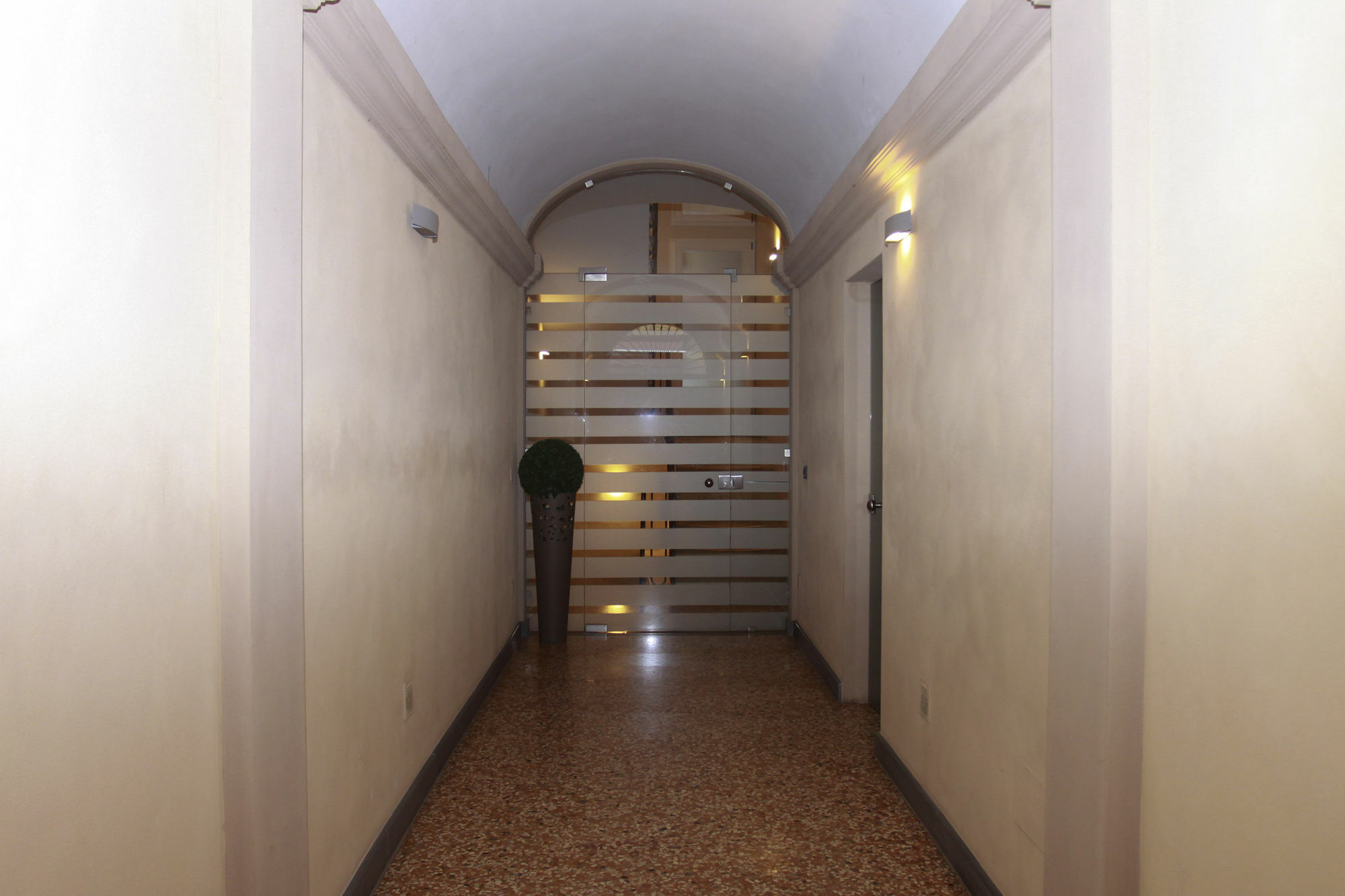 Casa Isolani Luxury Rooms Piazza Maggiore 1 Bologna Exterior photo